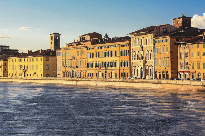 La sede della Soprintendenza a Pisa, lungo l'Arno